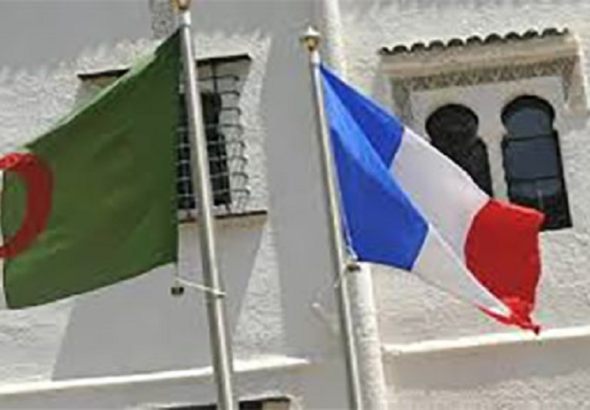 france algérie flags